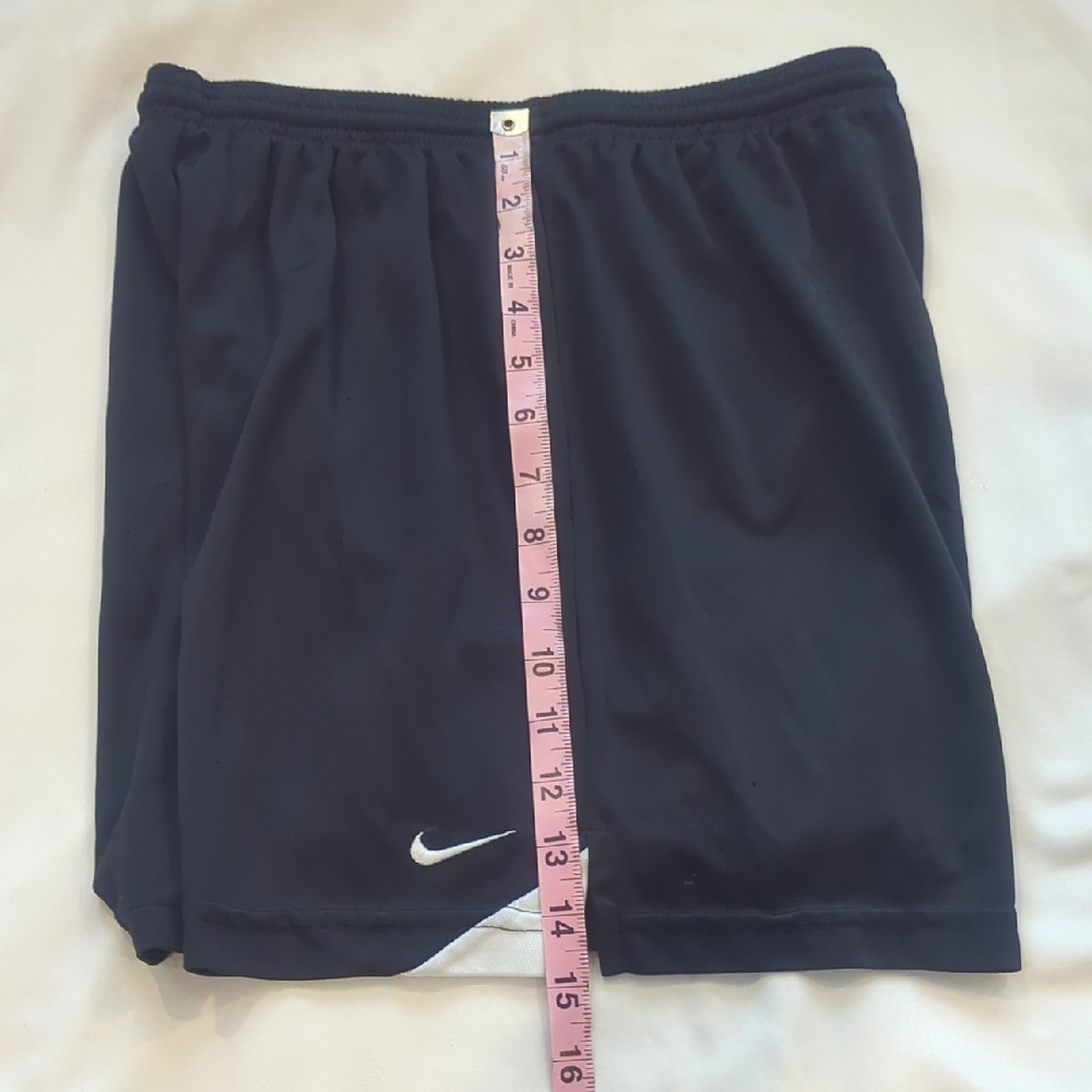 Nike Men's Small Athletic Shorts Dry Fit - Picture 3 of 5